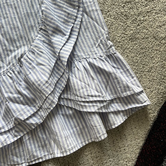 GAP Faux Wrap MIDI Striped Skirt - Picture 4 of 6